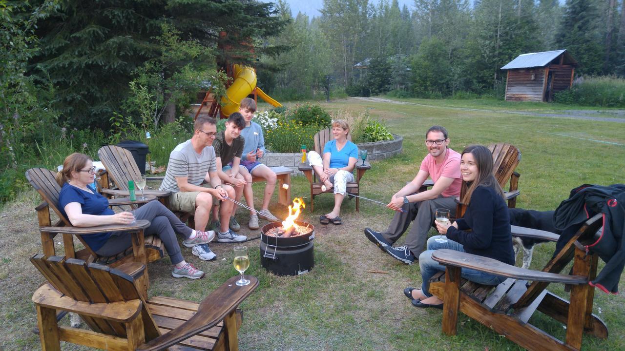 Wolfwood Guest Ranch Villa Clearwater Eksteriør billede